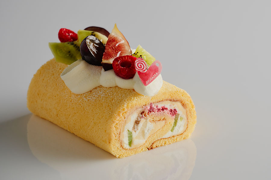 fruits roll